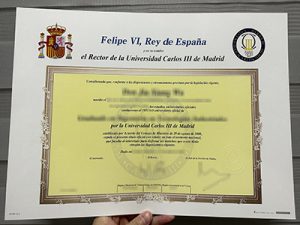 Universidad Carlos III de Madrid diploma