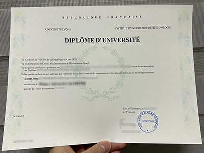 How to get a fake Claude Bernard University Lyon 1 diploma?