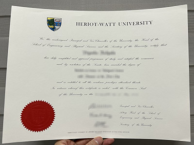 The best known ways to buy a fake Heriot-Watt University degree online.